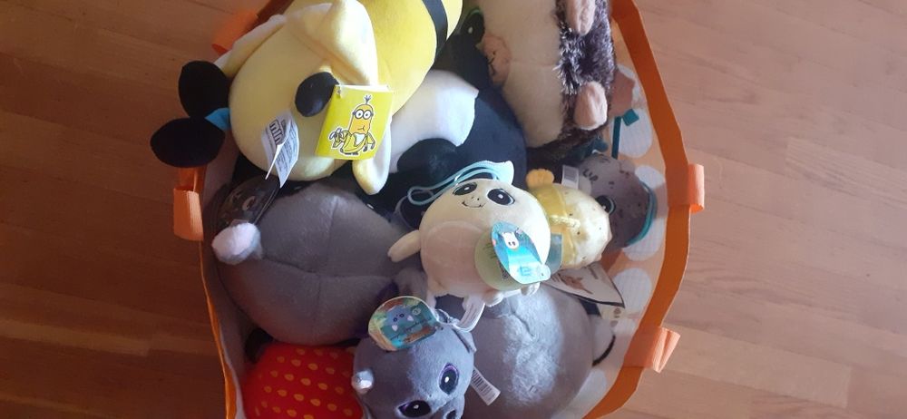 Saca de peluches novos com etiquetas colecção pingo doce
