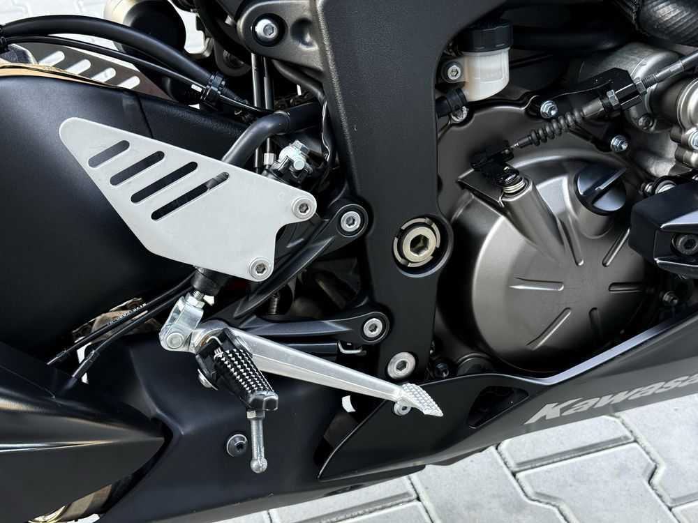 Kawasaki Ninja ZX-6RA 636 2013