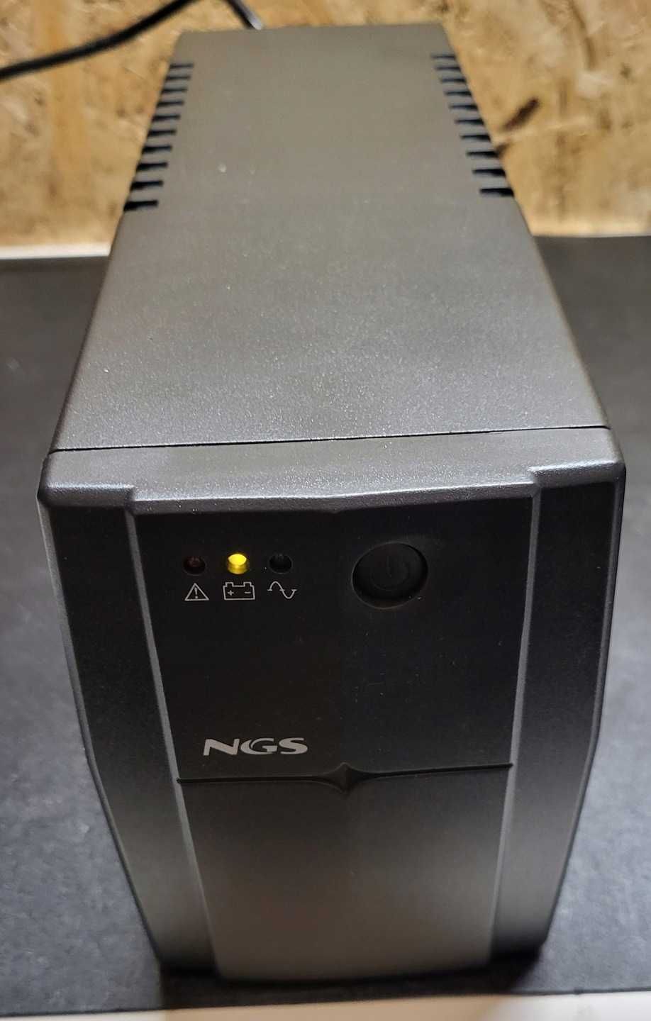 UPS Zasilacz Awaryjny OFF LINE 600 VA 360W NGS FORTRESS 900 V3
