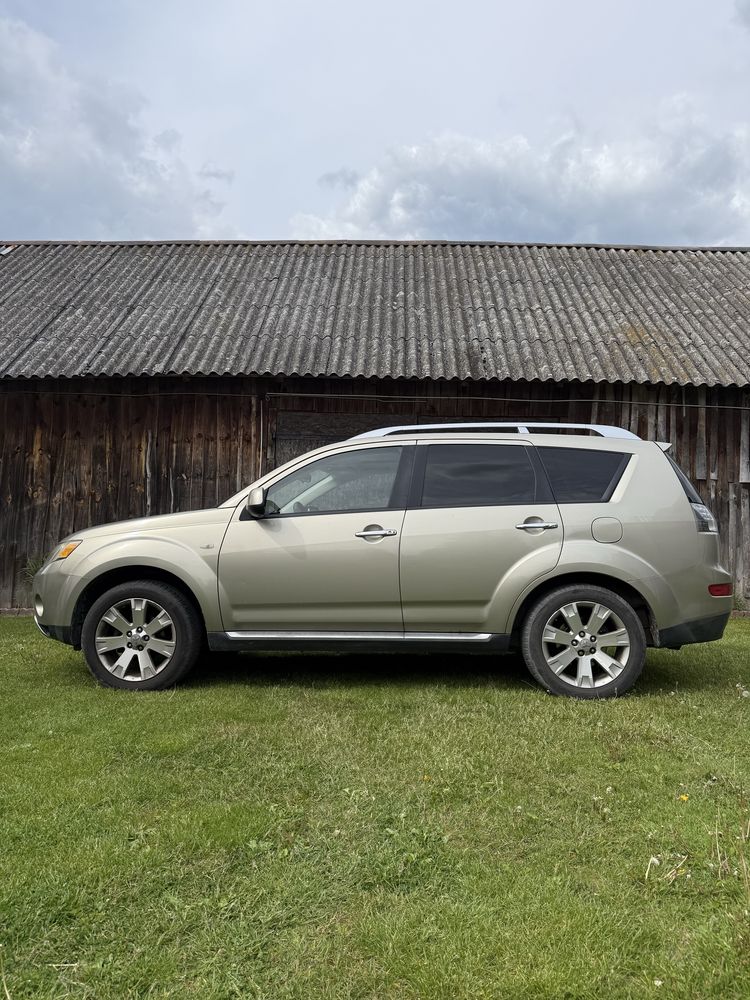 Mitsubishi Outlander 2.4 MIVEC 170km LPG