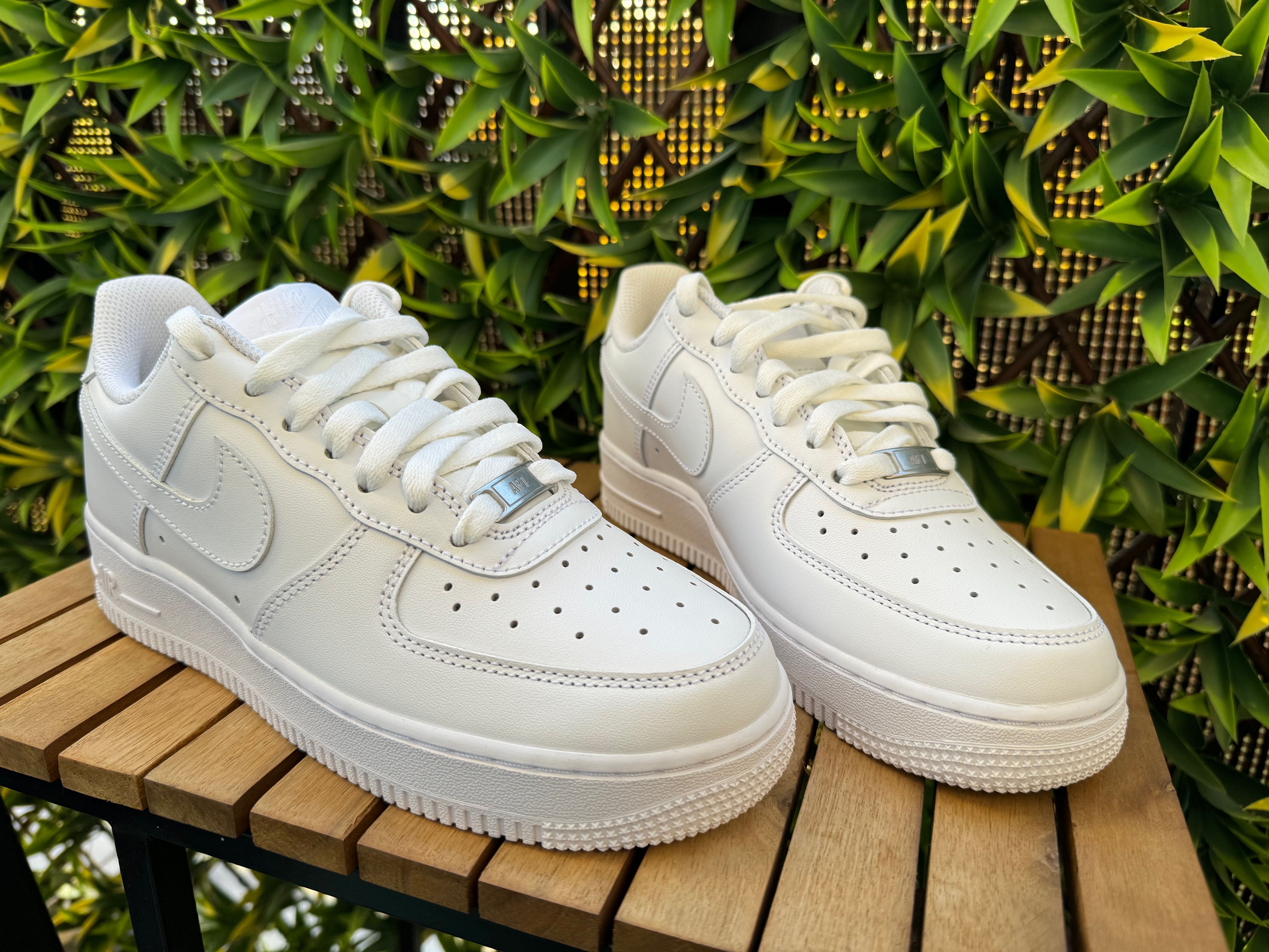 Buty Nike Air Force 1 Low '07 White r. 39