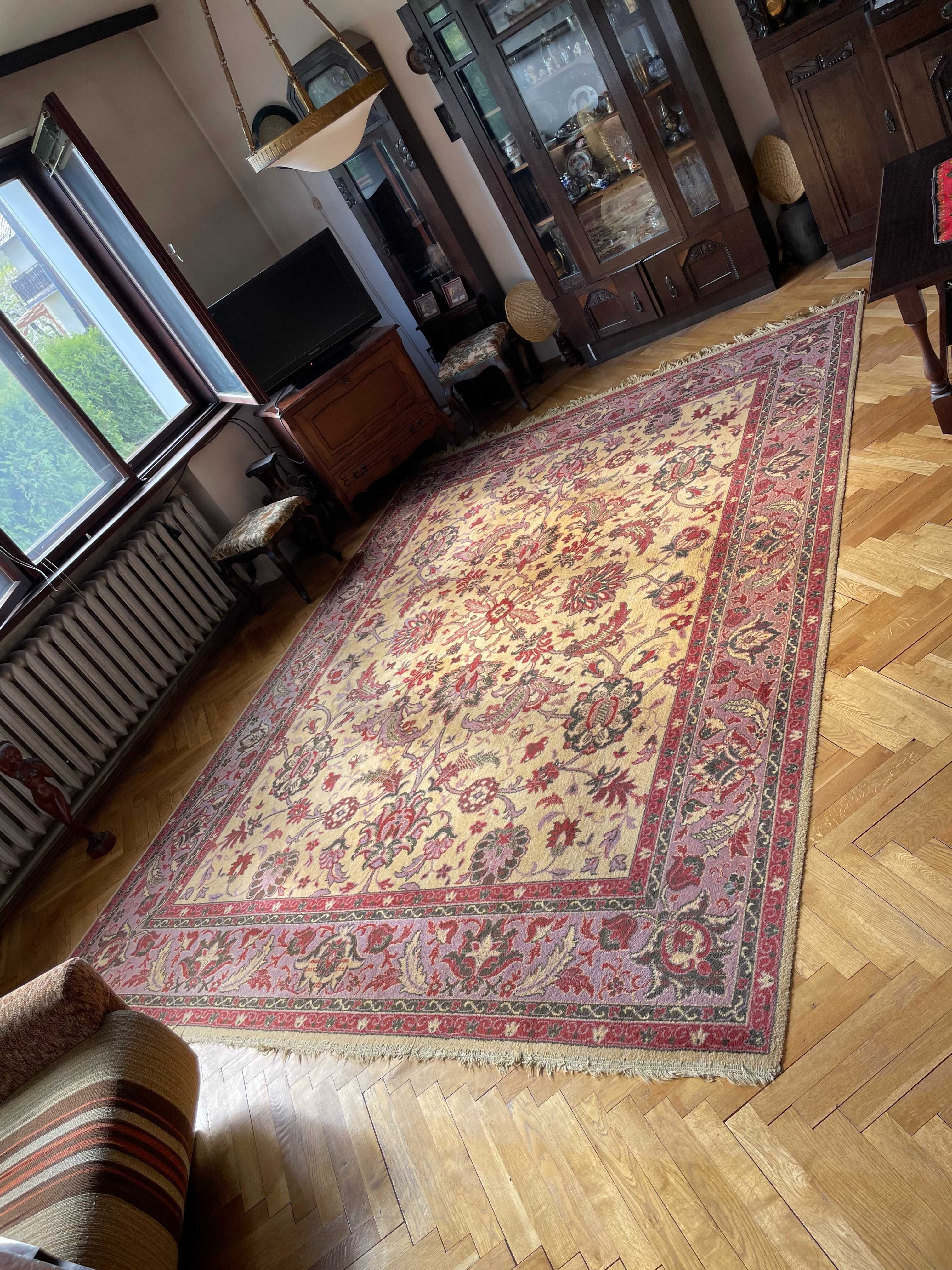 Dywan wełniany 350 x 250