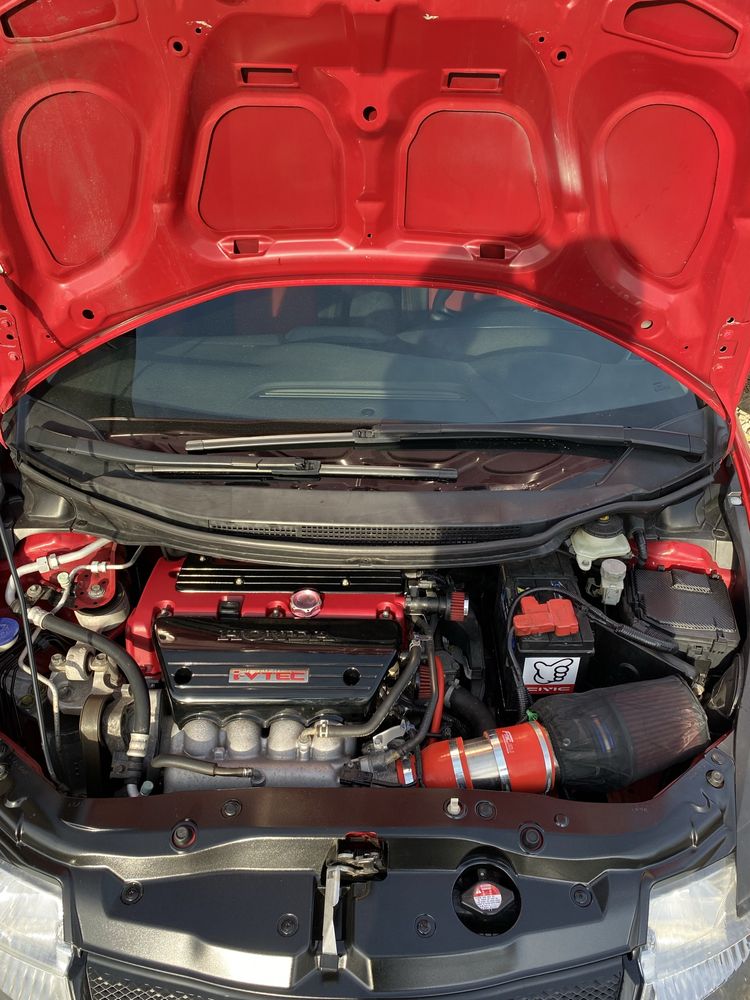 Dolot powietrza Civic viii type r/fn2