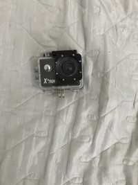 Camara tipo go pro, grava a 1080.