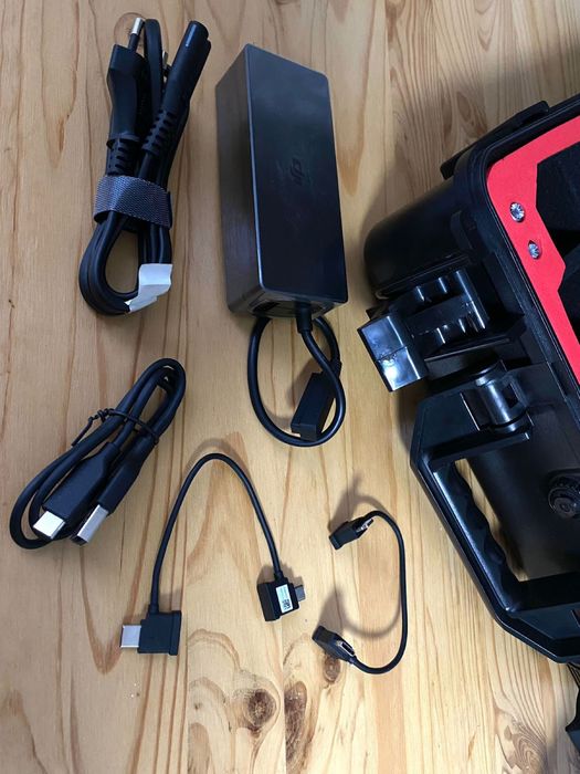 Квадрокоптер DJI Air 2S Fly More Combo