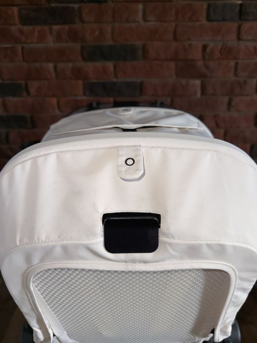 Cybex melio cotton white na gwarnacji.