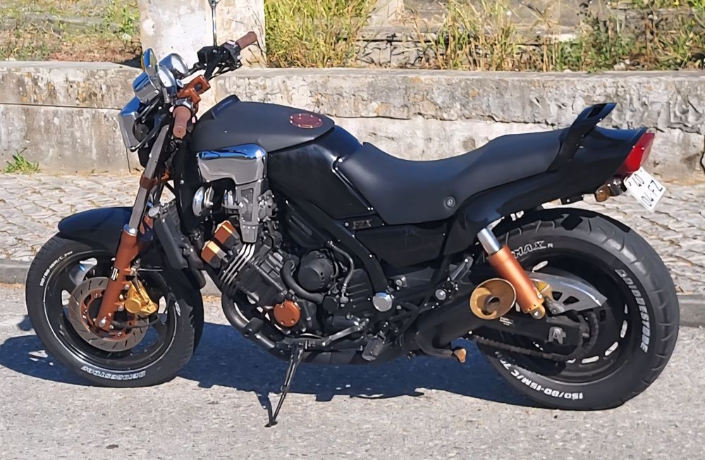 Vendo FZX 750 unica