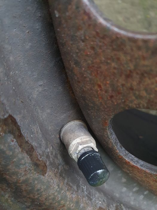 Koła 16 KLEBER opony zimowe 23rok 215/65R/16C jumpy proace expert5x108