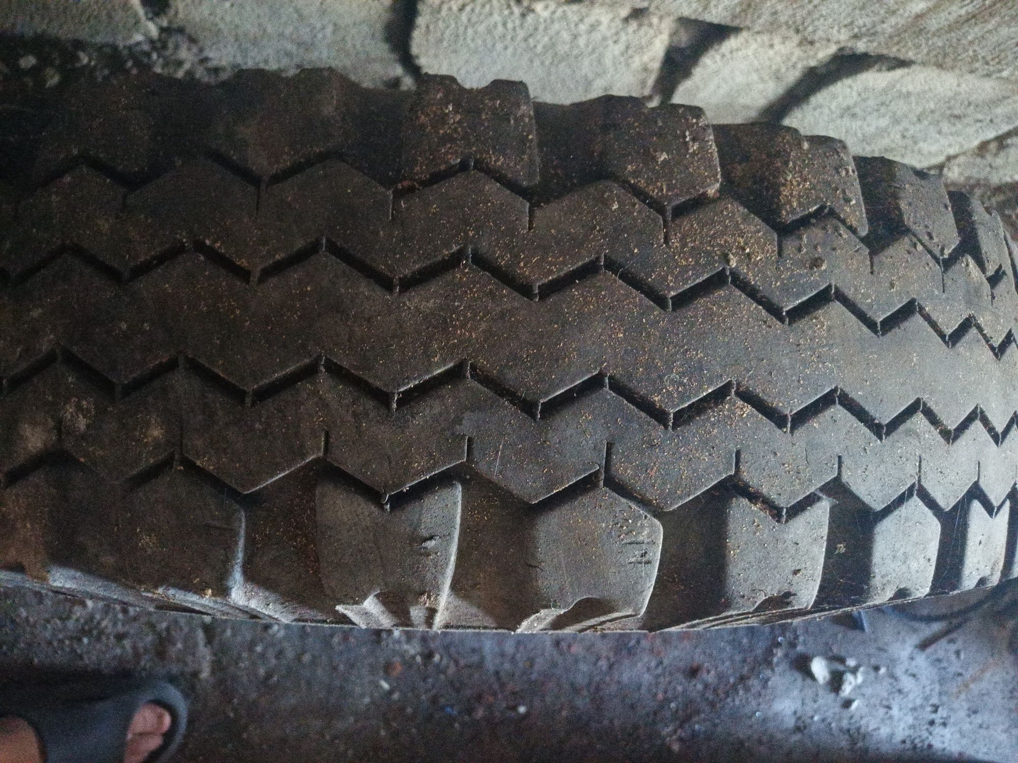 Продам Запаску Уаз