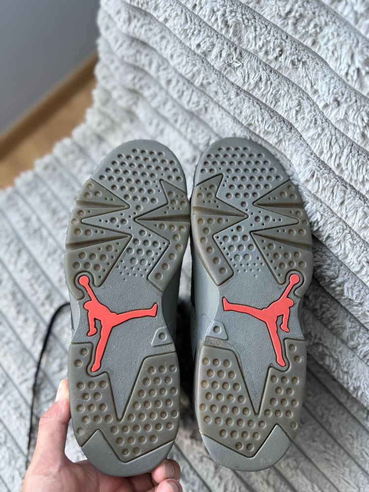 Sprzedam wyjatkowe buty Air Jordan 6 PSG Liga Mistrzów