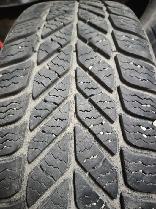 Koła zimowe na stalowych felgach chevrolet Aveo