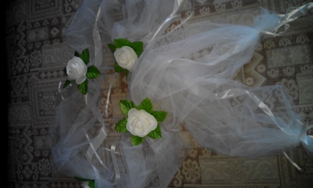 Украшения для свадьбы на машину