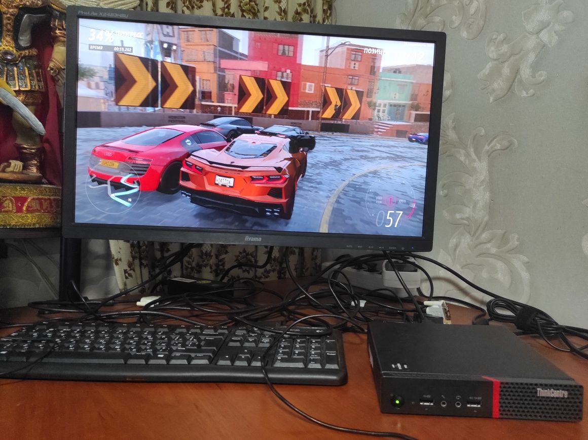 Ігровий Ryzen 5 2400GЕ VEGA 11 16 gb ddr4 SSD 512 Lenovo M715q