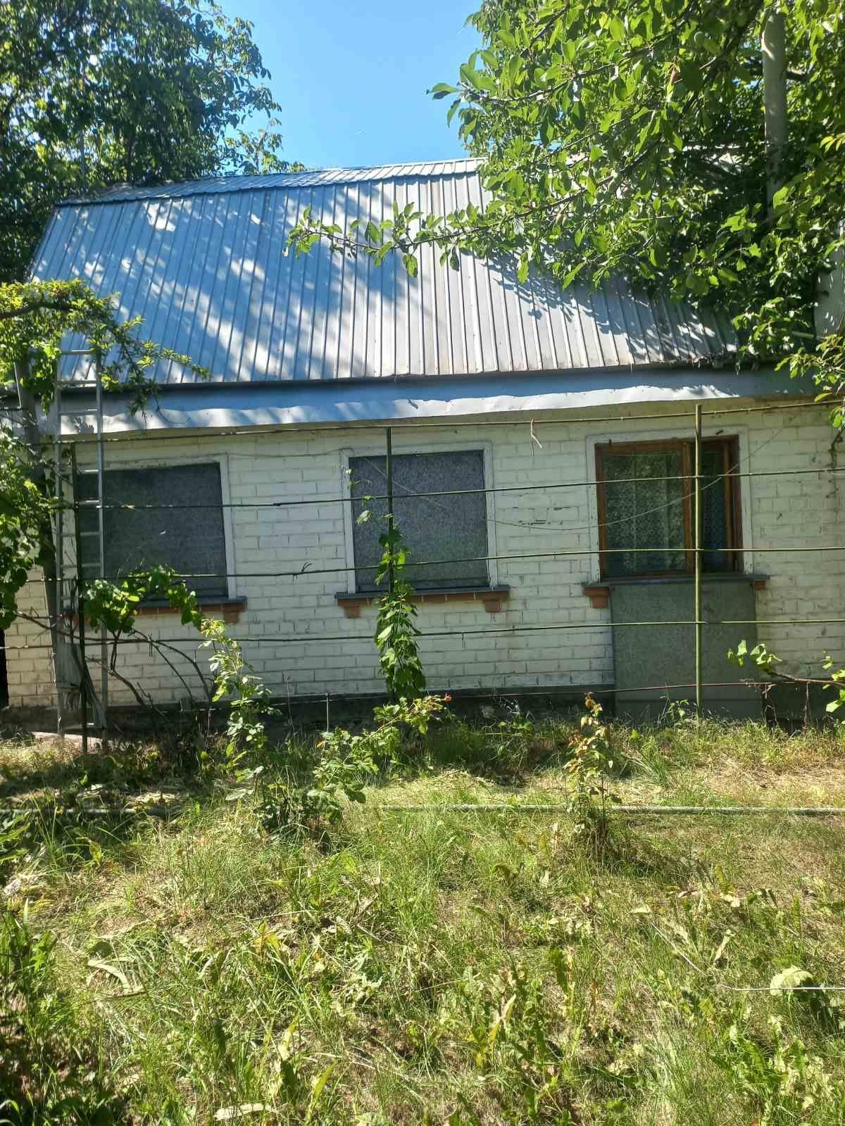Продам дачу недалеко от Харькова