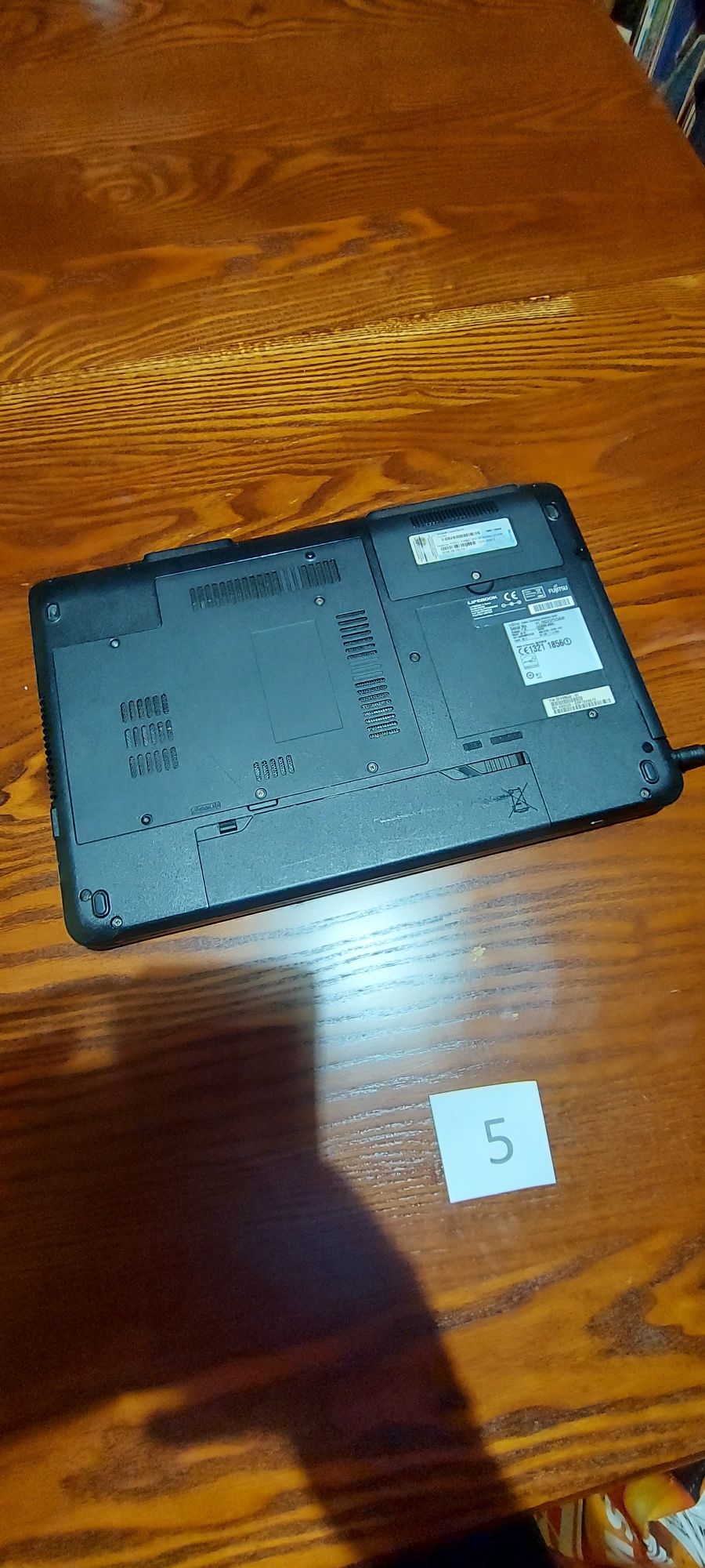 Fujitsu Lifebook AH530