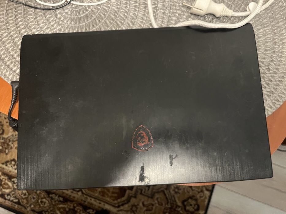 Laptop MSI GF75 THIN 8RD