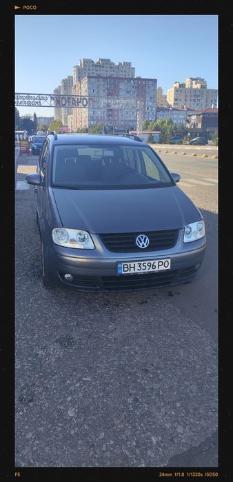 Продам свой VW Touran 1.6 mpi