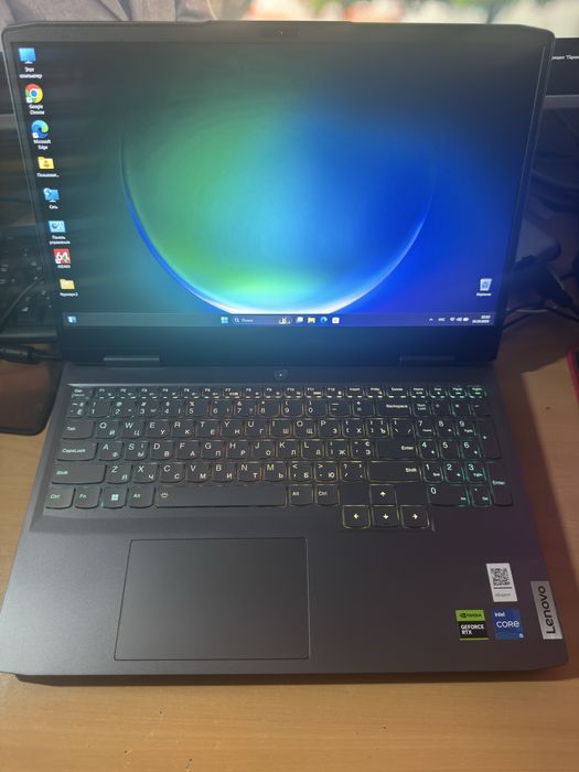 Ноутбук Lenovo loq 15irh8 (82xv00slra)