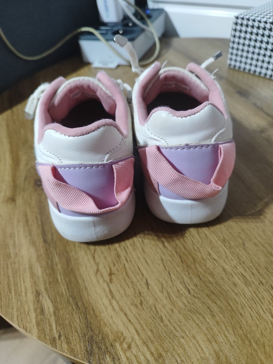 Buty dziecięce Sinsay 29