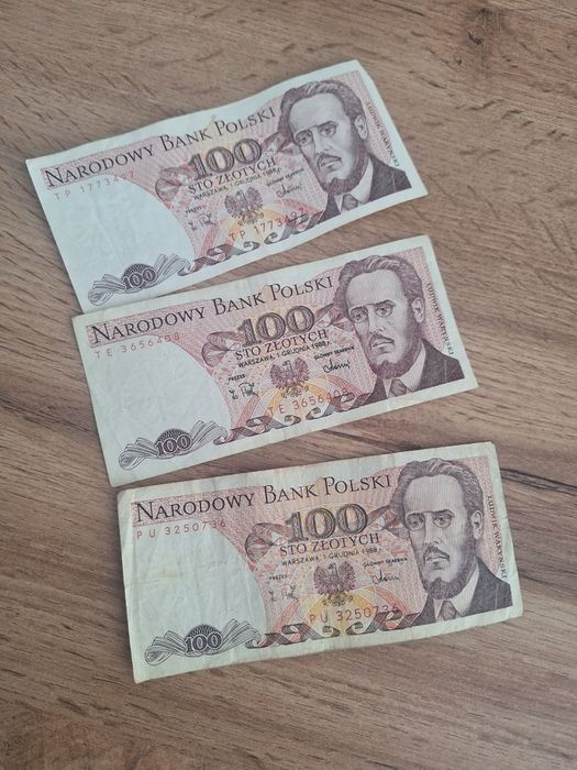 Banknoty 100 zł -3 szt