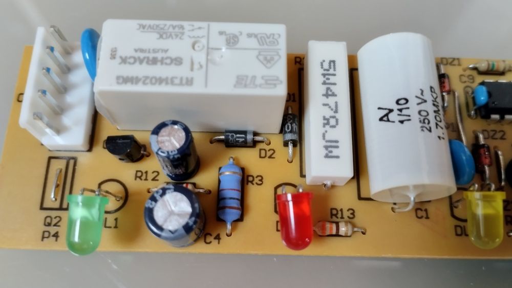 Frigorífico Teka placa electrónica