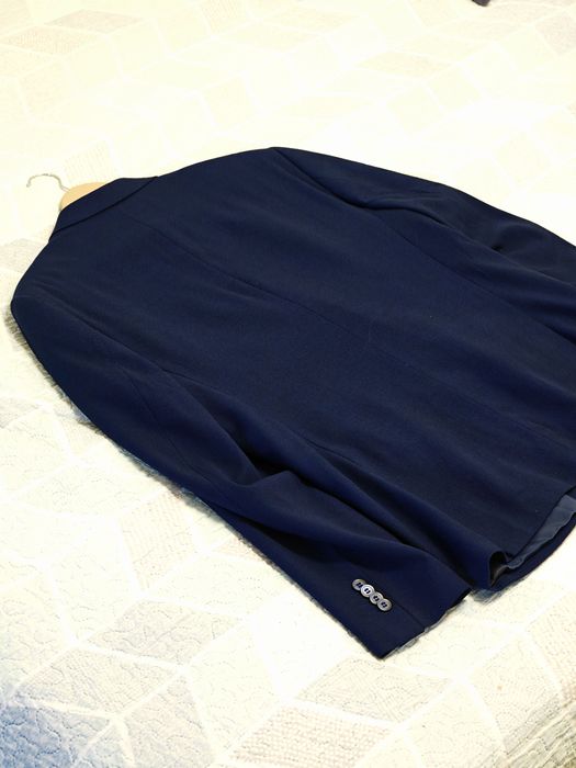 Мужской пиджак Reserved синего цвета XL