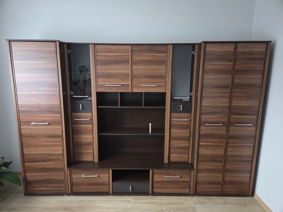 Zestaw mebli do pokoju młodzieżowego/salonu