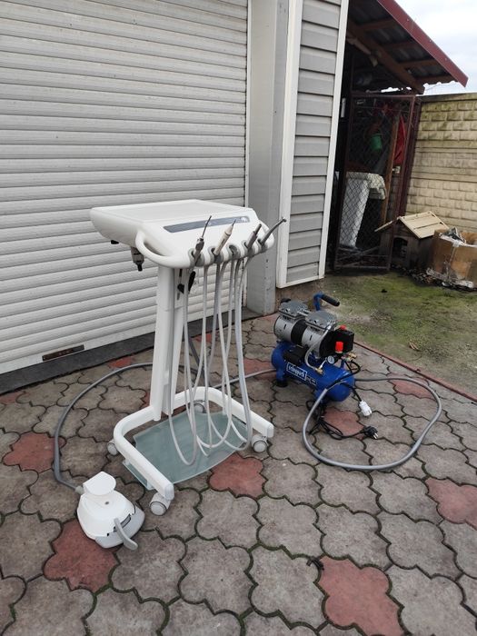 Стоматологічна установка. Стоматологическая установка.