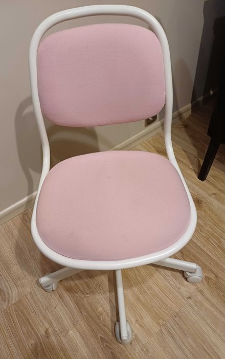 Fotel na kółkach Ikea