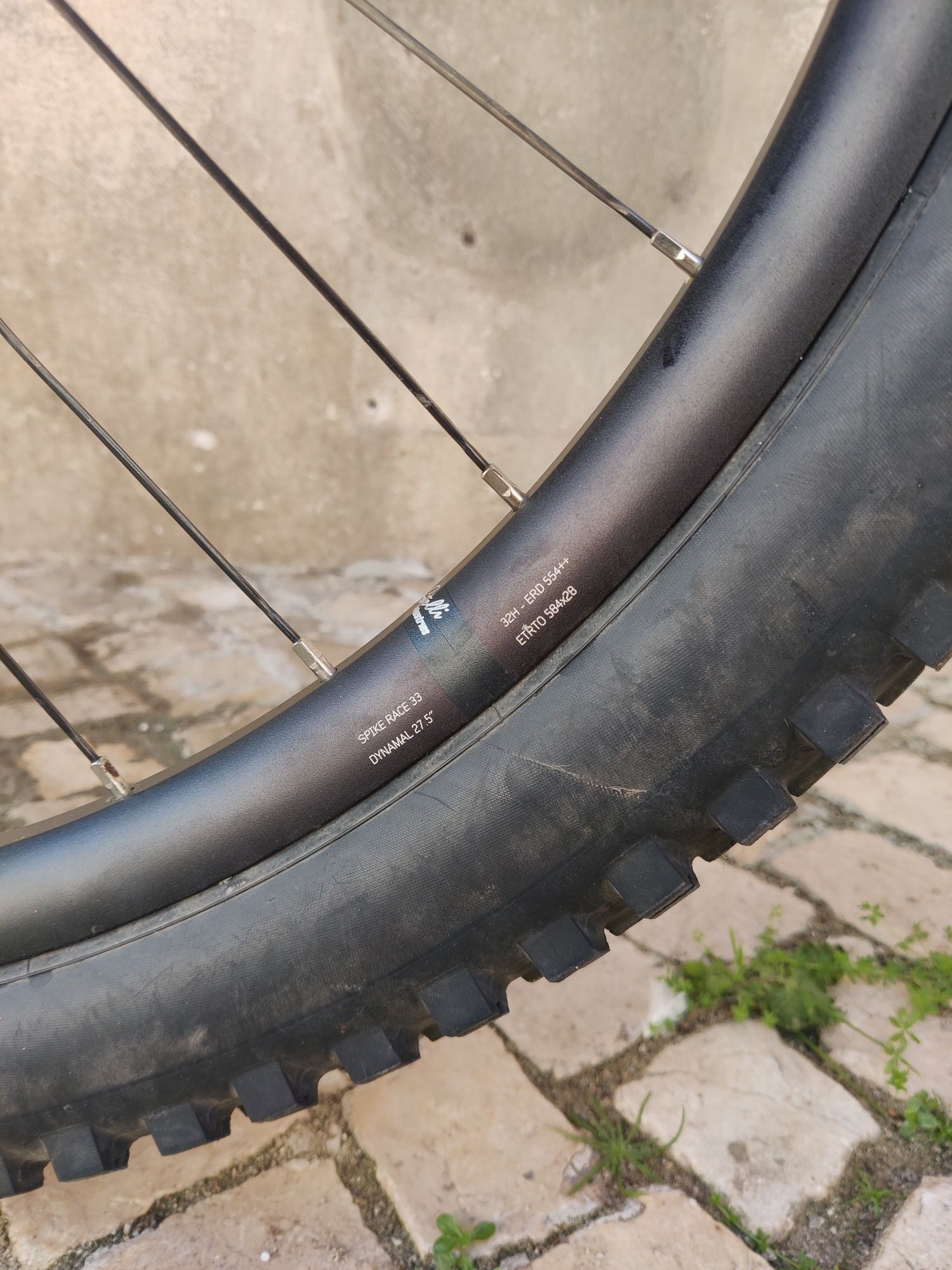 Commençal Supreme DH V4.2