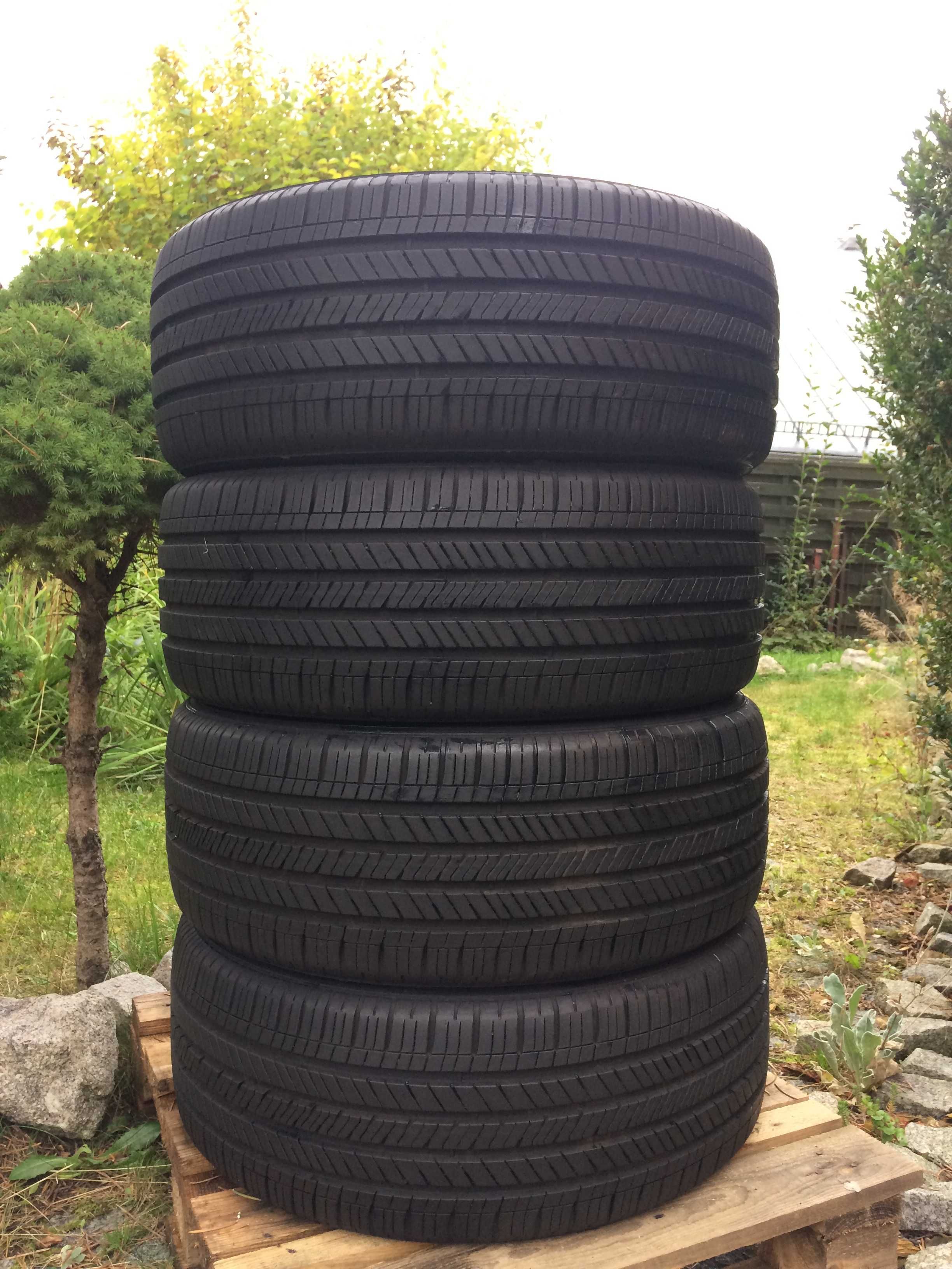 4x 245/45R19 98V Goodyear Eagle Touring M+S