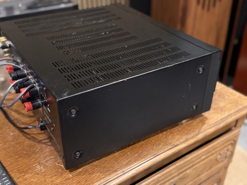 Denon PMA-1560 wzmacniacz stereo xlr