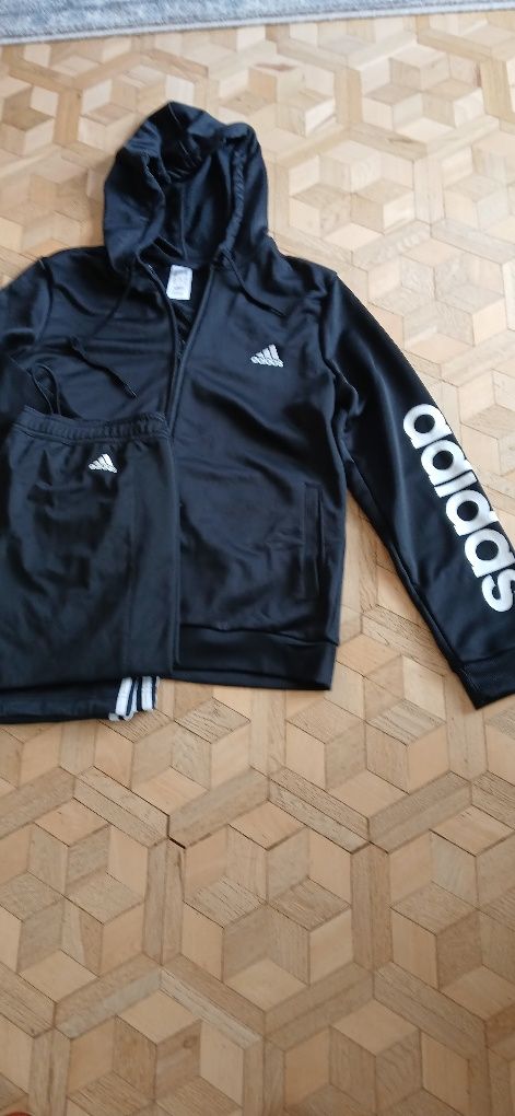 Dres adidas czarny nowy L-xl nowy