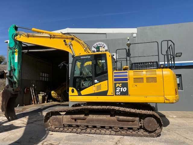 KOMATSU PC210lc-11EO