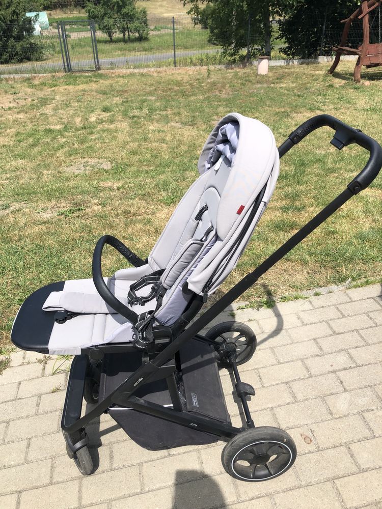 Wózek spacerowy Carrello Alfa