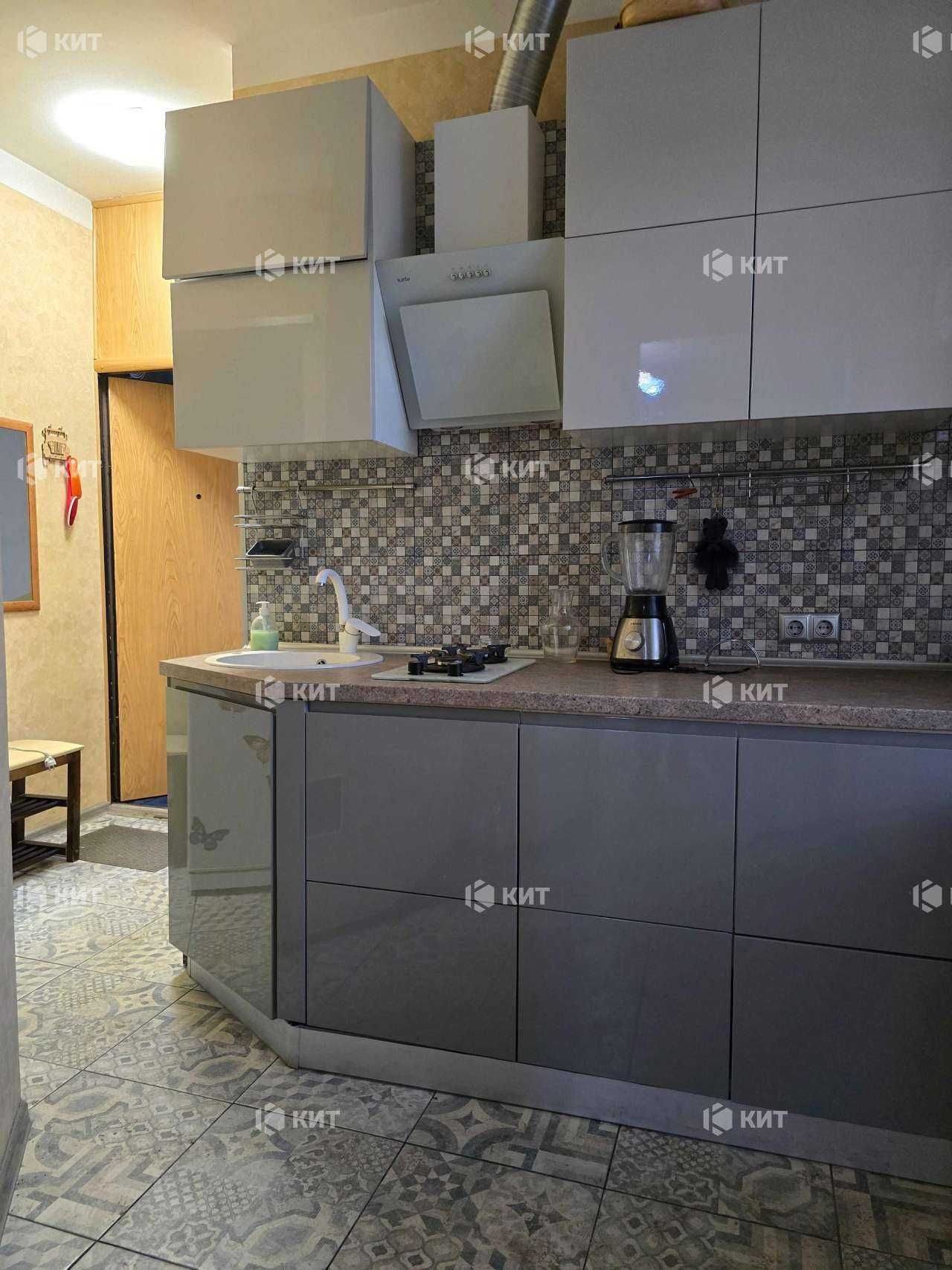 2к. 70м2 Центр (пер. Троицкий 10, м. Площадь Конституции) 128804