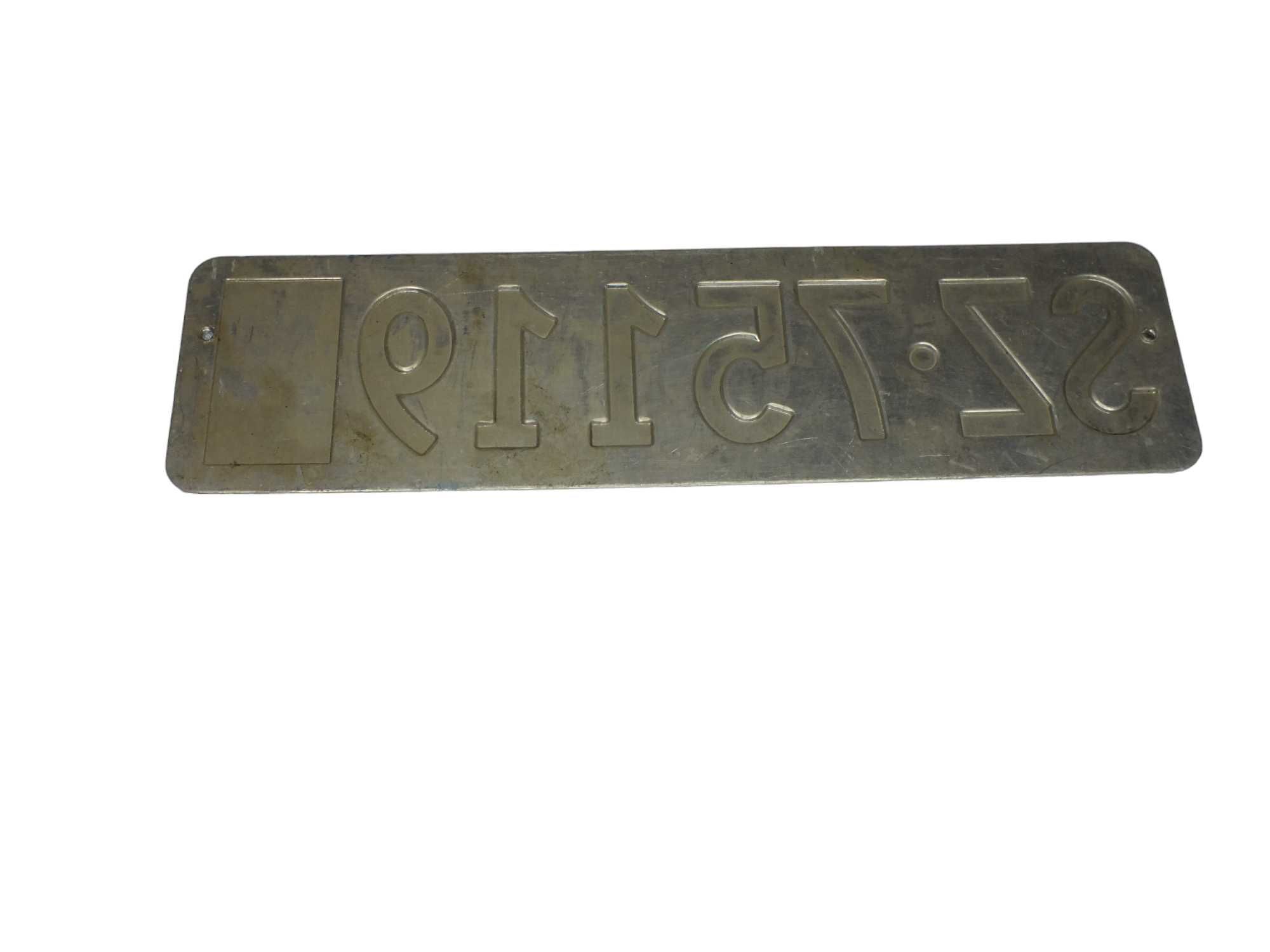 Stara tablica rejestracyjna Szwajcaria B102835