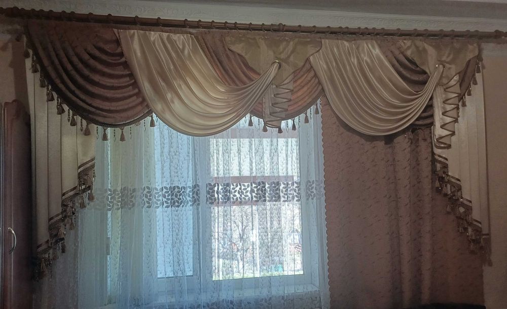 Ламбрекен на вікно і двері. Ціна 1000грн