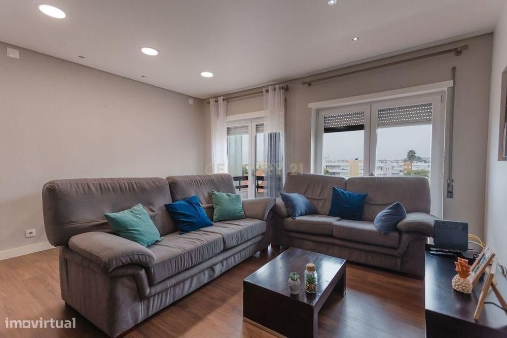 Apartamento T3 – Urbanização Serrada do Pinhal - Leiria