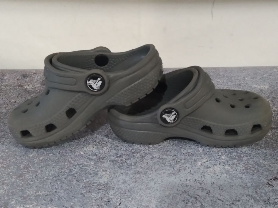 Дитячі крокси Iconic Crocs Comfort C 6 (оригінал)