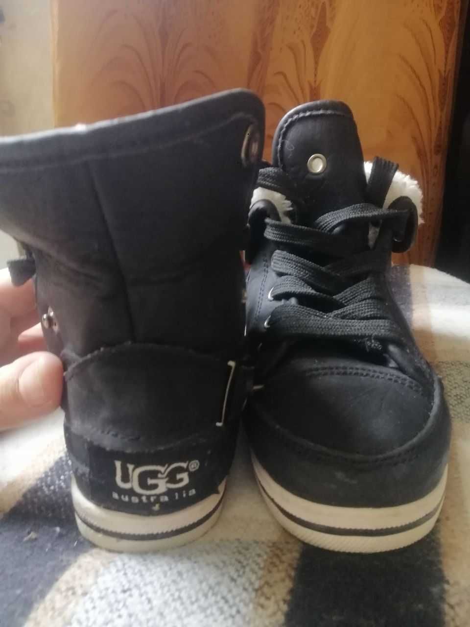 Дитячі черевики UGG