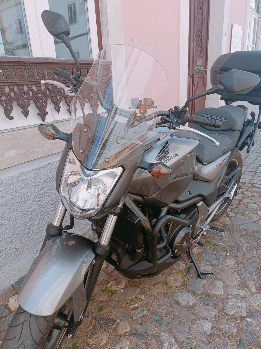 Honda NC 750 s rebaixada