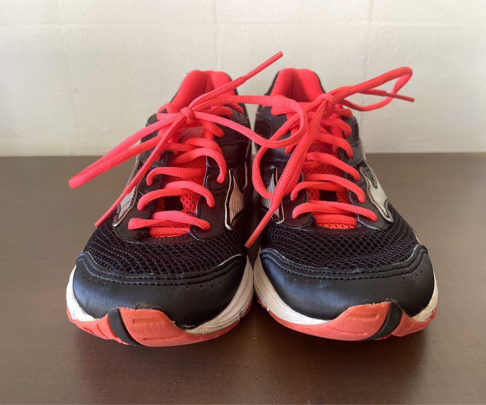 Sapatilhas Mizuno Spark N