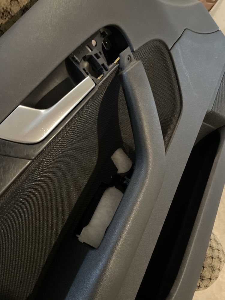 Quartelas/forras das portas audi a3 8p