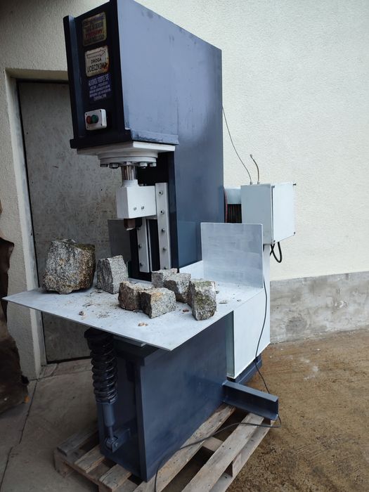 Łupiarka do kamienia 60ton