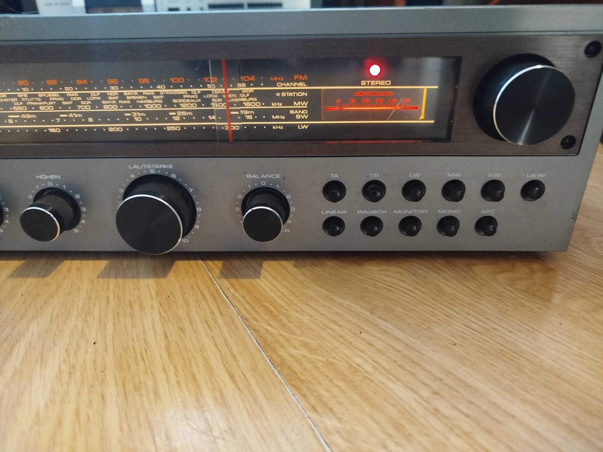 Universum VTC-23017   Wzmacniacz , Radio  , Magnetofon