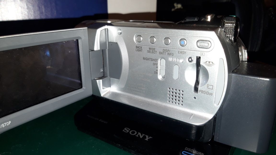 Відеокамера Sony Handycam