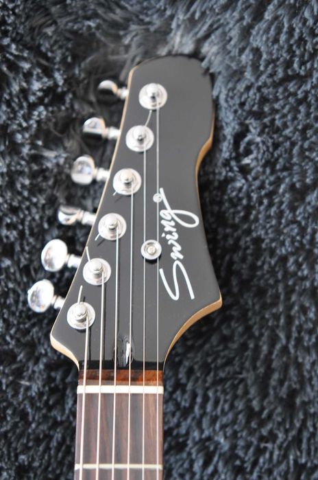 Gitara elektryczna SWING - stratocaster, czarna jak smoła :) Układ HSS