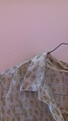 Camisa Sem Mangas Com Padrão de Cactos