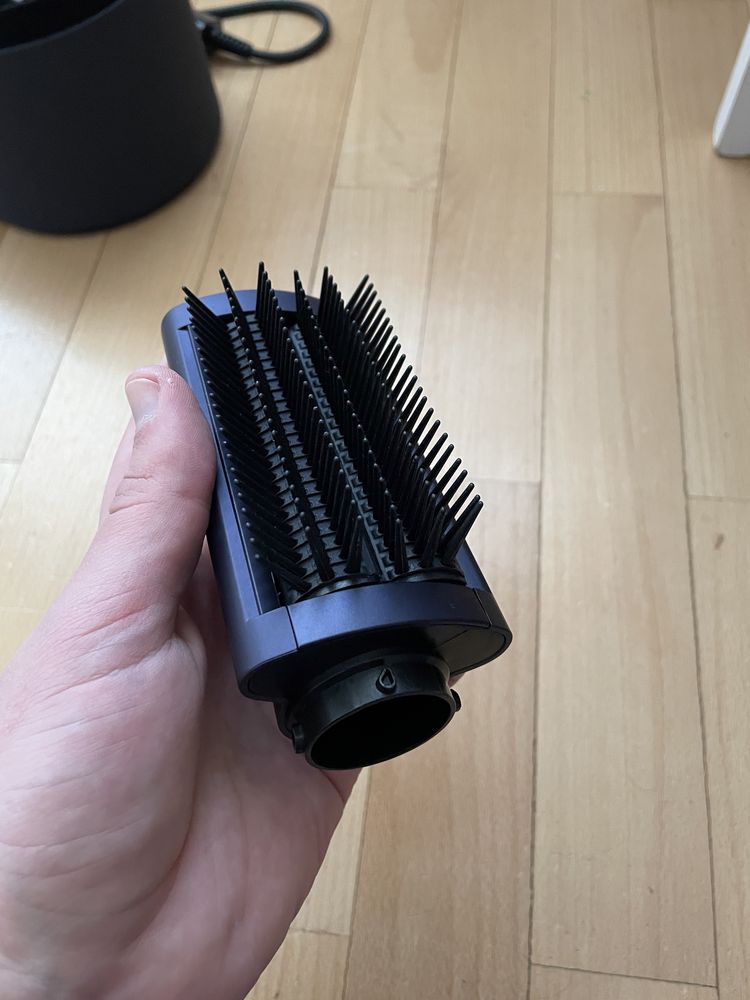 Dyson styler long